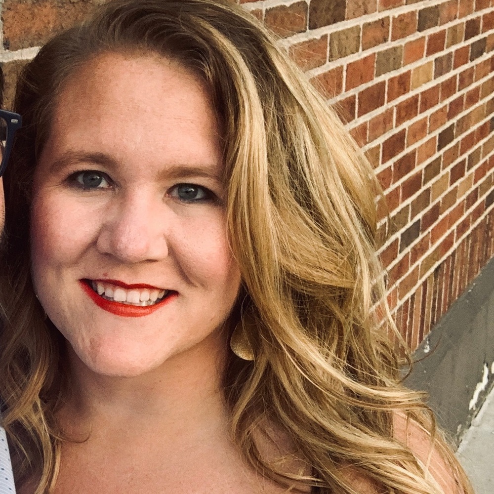 Meet your Posher, Julie